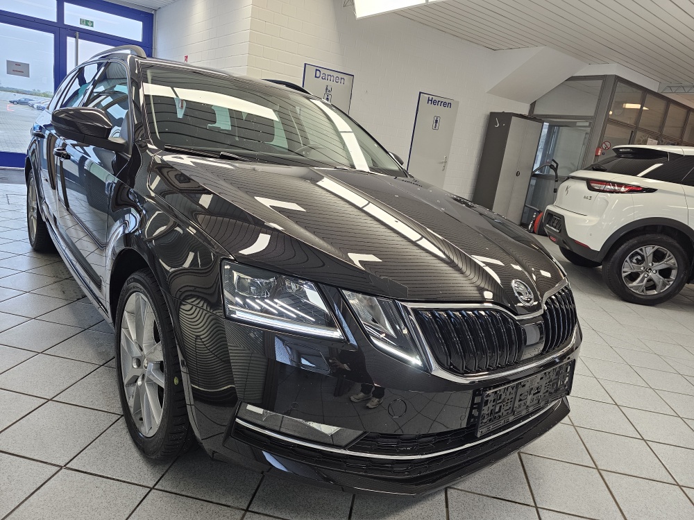 Skoda Octavia Combi  bei Hoffmann Automobile in Wolfsburg kaufen und sofort mitnehmen - Bild 24