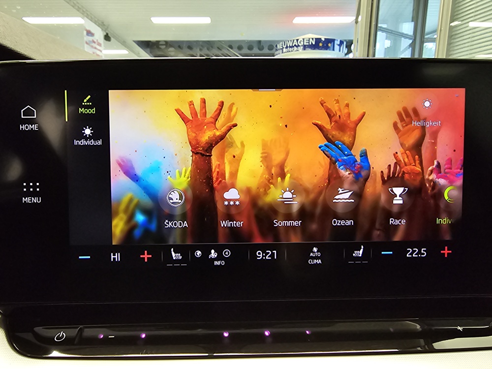 Skoda Octavia Combi  bei Hoffmann Automobile in Wolfsburg kaufen und sofort mitnehmen - Bild 15