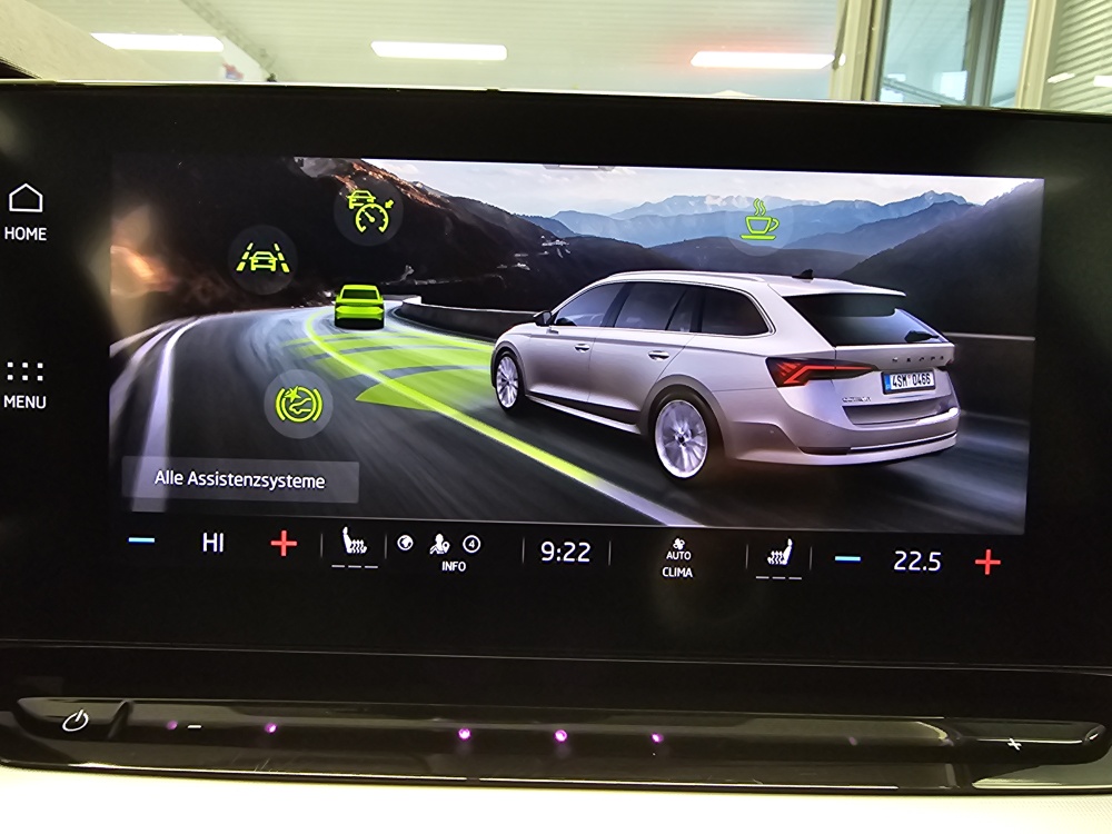 Skoda Octavia Combi  bei Hoffmann Automobile in Wolfsburg kaufen und sofort mitnehmen - Bild 18