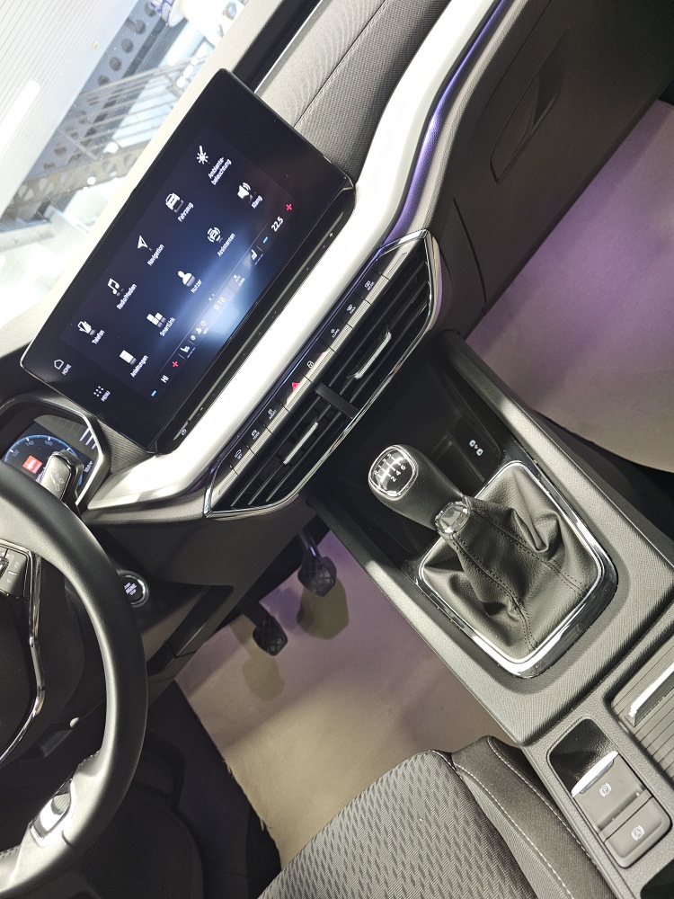 Skoda Octavia Combi  bei Hoffmann Automobile in Wolfsburg kaufen und sofort mitnehmen - Bild 9