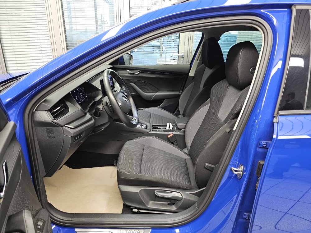 Skoda Octavia Combi  bei Hoffmann Automobile in Wolfsburg kaufen und sofort mitnehmen - Bild 27