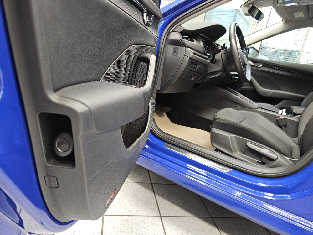 Skoda Octavia Combi  bei Hoffmann Automobile in Wolfsburg kaufen und sofort mitnehmen - Bild 30