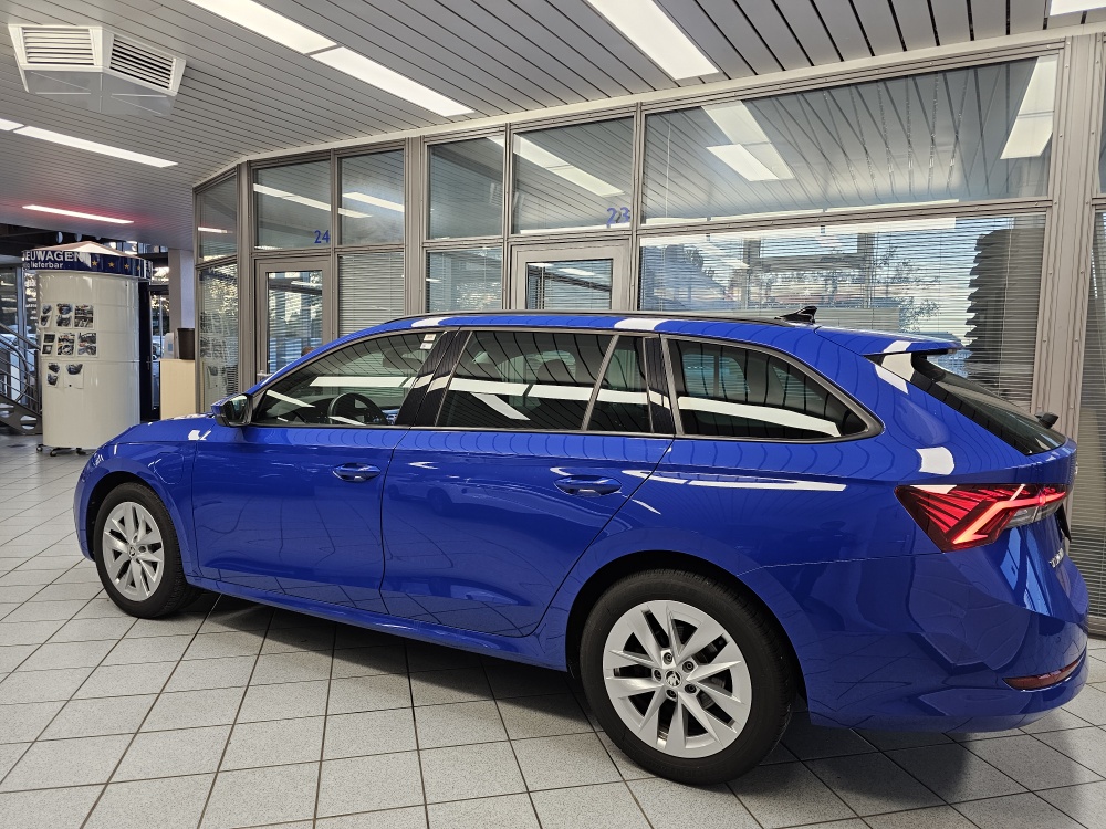 Skoda Octavia Combi  bei Hoffmann Automobile in Wolfsburg kaufen und sofort mitnehmen - Bild 31
