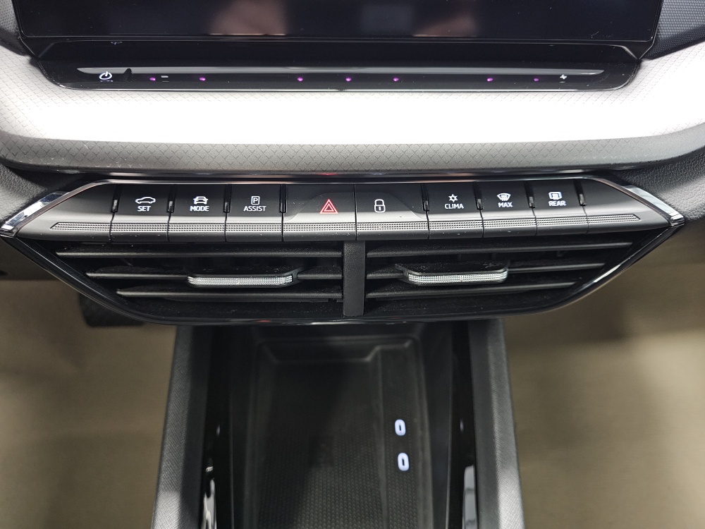 Skoda Octavia Combi  bei Hoffmann Automobile in Wolfsburg kaufen und sofort mitnehmen - Bild 8