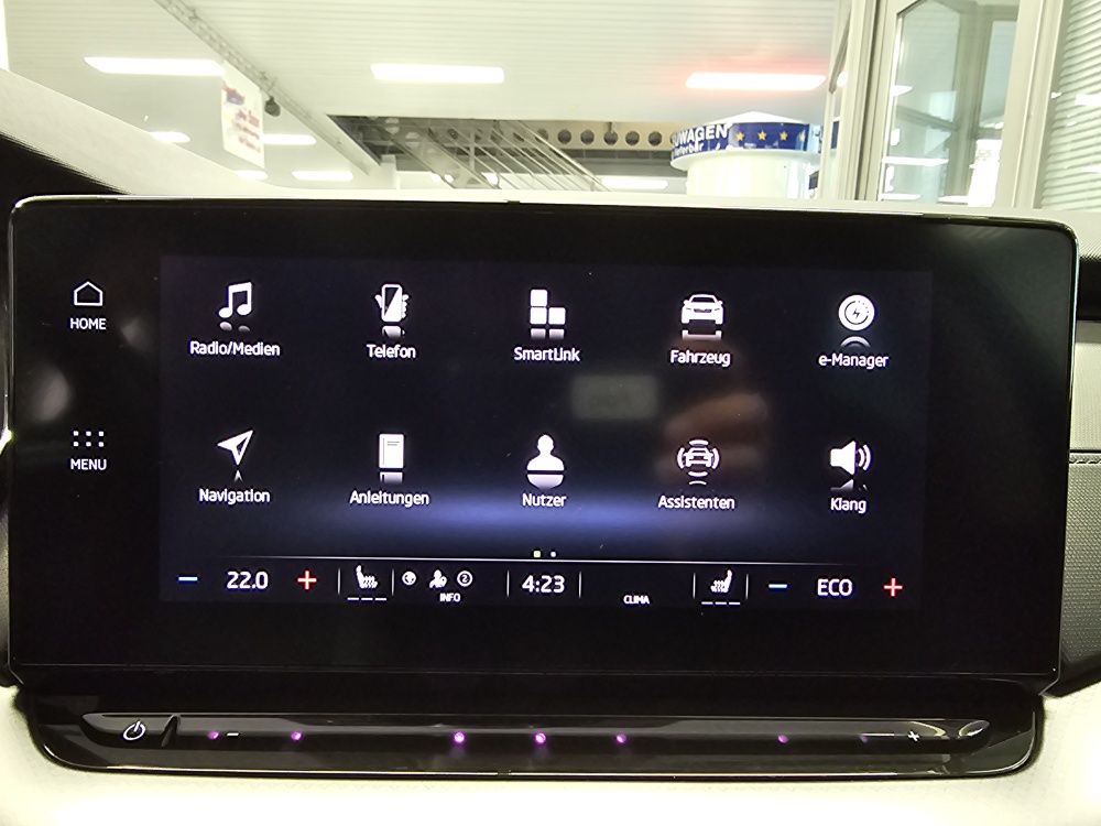 Skoda Octavia Combi  bei Hoffmann Automobile in Wolfsburg kaufen und sofort mitnehmen - Bild 9