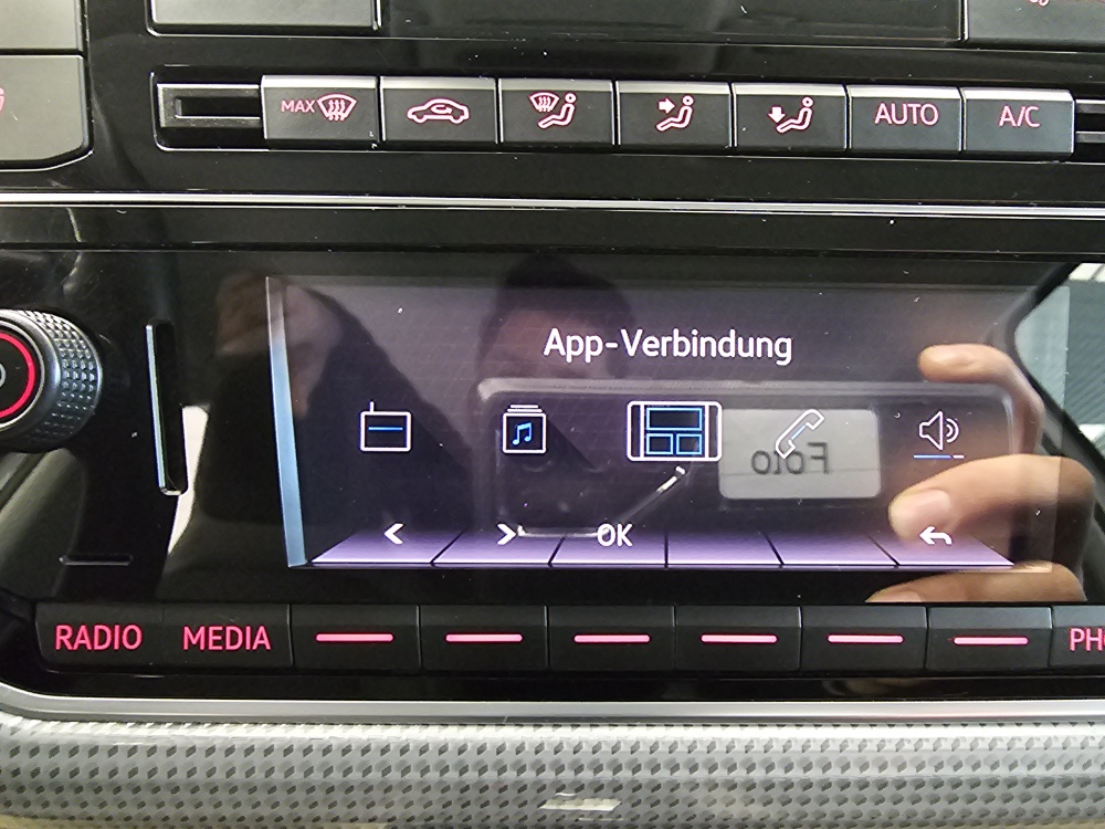 VW e-up!  bei Hoffmann Automobile in Wolfsburg kaufen und sofort mitnehmen - Bild 12