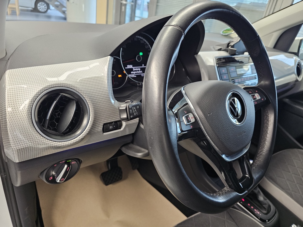 VW e-up!  bei Hoffmann Automobile in Wolfsburg kaufen und sofort mitnehmen - Bild 21