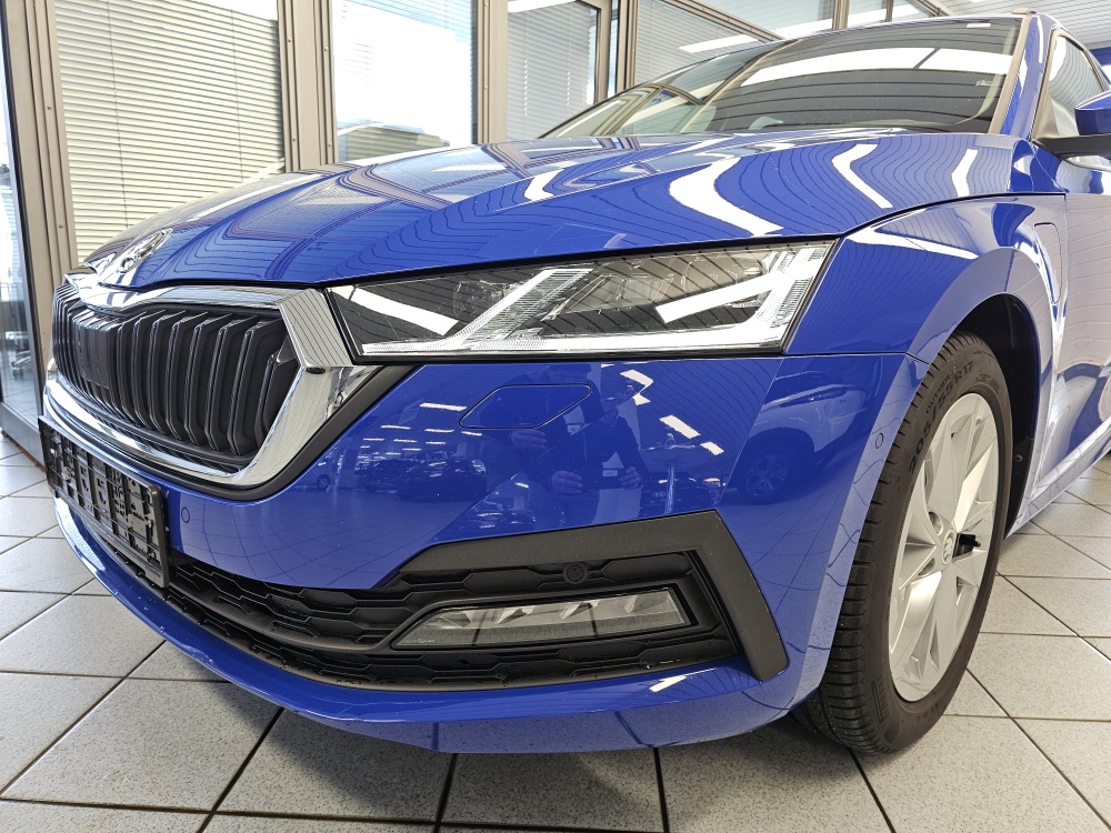 Skoda Octavia Combi  bei Hoffmann Automobile in Wolfsburg kaufen und sofort mitnehmen - Bild 32
