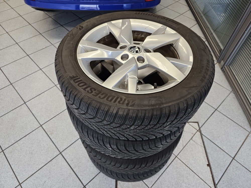 Skoda Octavia Combi  bei Hoffmann Automobile in Wolfsburg kaufen und sofort mitnehmen - Bild 4