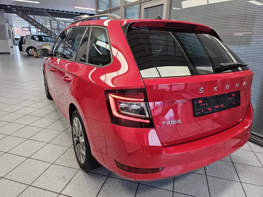 Skoda Fabia Combi  bei Hoffmann Automobile in Wolfsburg kaufen und sofort mitnehmen - Bild 5
