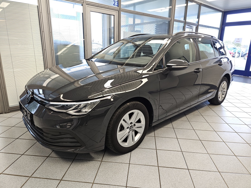 VW Golf Variant Life für nur 18.800,- € bei Hoffmann Automobile in Wolfsburg kaufen und sofort mitnehmen