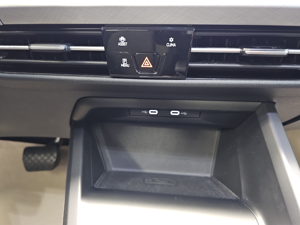 VW Golf Variant  bei Hoffmann Automobile in Wolfsburg kaufen und sofort mitnehmen - Bild 11