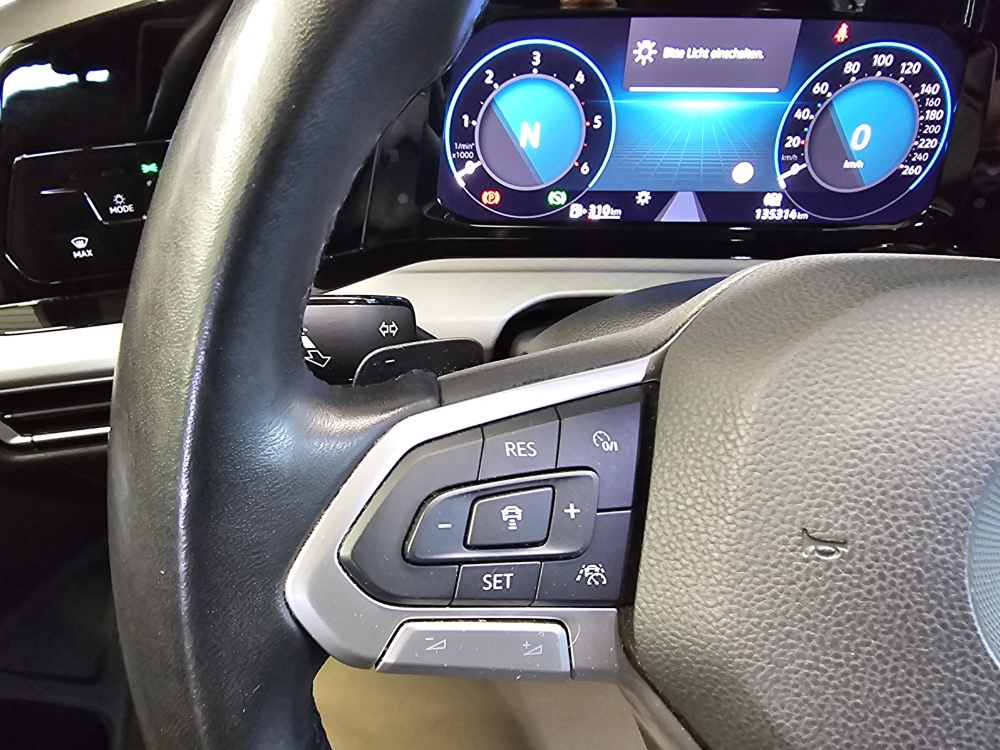 VW Golf Variant  bei Hoffmann Automobile in Wolfsburg kaufen und sofort mitnehmen - Bild 22