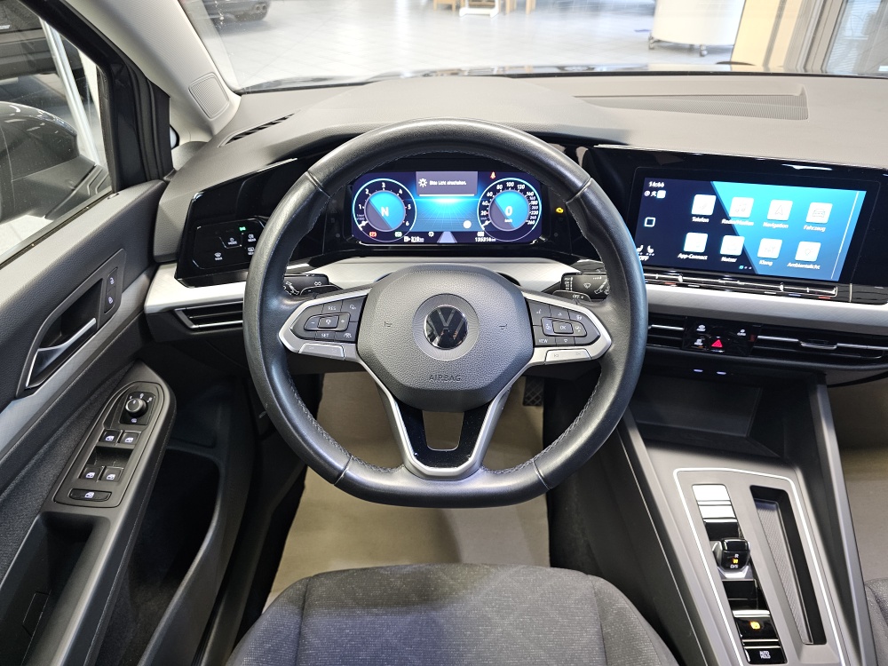 VW Golf Variant  bei Hoffmann Automobile in Wolfsburg kaufen und sofort mitnehmen - Bild 25
