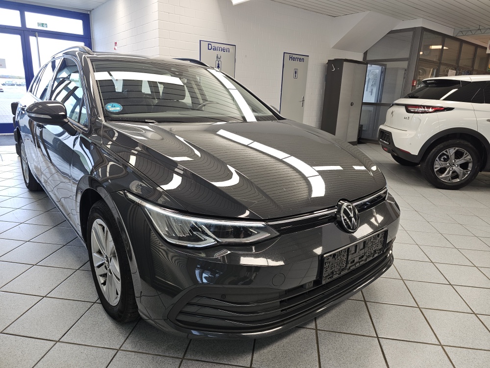 VW Golf Variant  bei Hoffmann Automobile in Wolfsburg kaufen und sofort mitnehmen - Bild 32