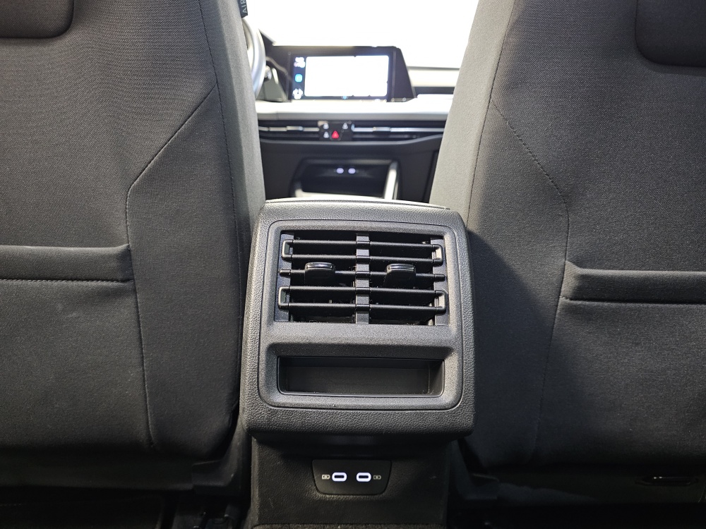 VW Golf Variant  bei Hoffmann Automobile in Wolfsburg kaufen und sofort mitnehmen - Bild 7