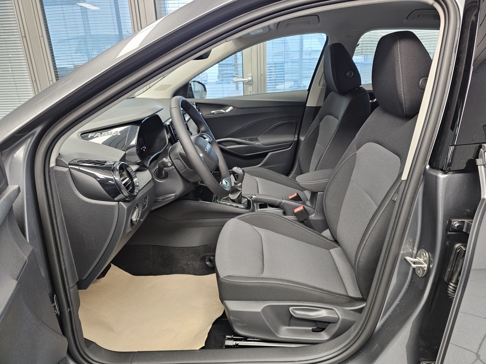 Skoda Fabia  bei Hoffmann Automobile in Wolfsburg kaufen und sofort mitnehmen - Bild 20