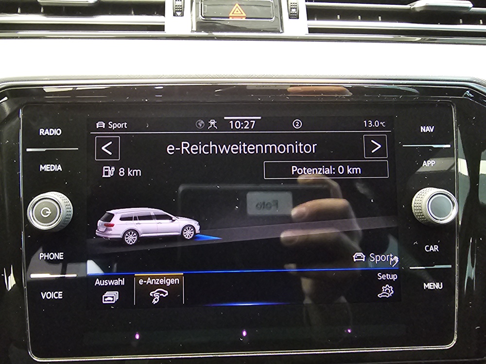 VW Passat Variant  bei Hoffmann Automobile in Wolfsburg kaufen und sofort mitnehmen - Bild 23