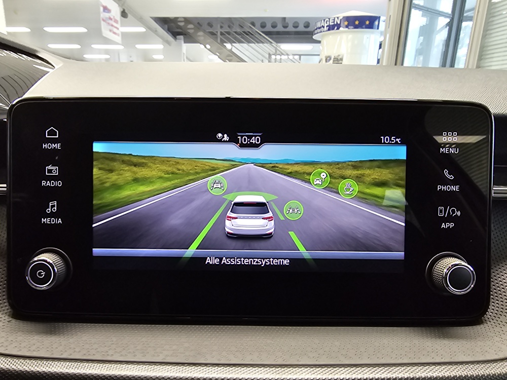 Skoda Fabia  bei Hoffmann Automobile in Wolfsburg kaufen und sofort mitnehmen - Bild 13