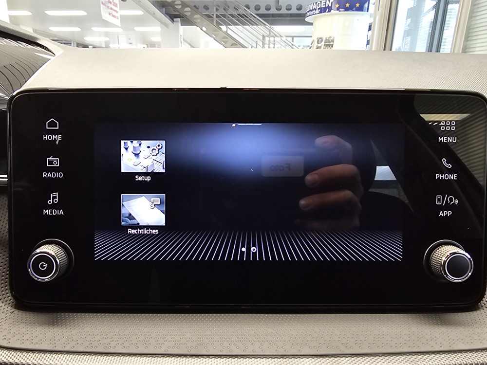 Skoda Fabia  bei Hoffmann Automobile in Wolfsburg kaufen und sofort mitnehmen - Bild 9