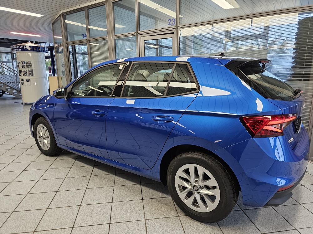 Skoda Fabia  bei Hoffmann Automobile in Wolfsburg kaufen und sofort mitnehmen - Bild 22