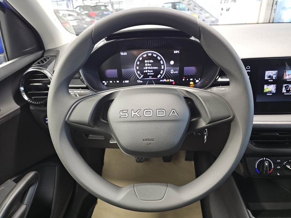 Skoda Fabia  bei Hoffmann Automobile in Wolfsburg kaufen und sofort mitnehmen - Bild 15