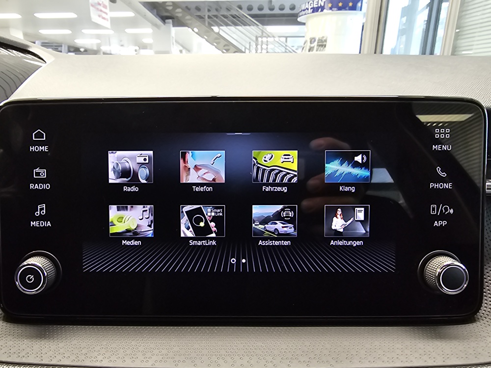 Skoda Fabia  bei Hoffmann Automobile in Wolfsburg kaufen und sofort mitnehmen - Bild 8