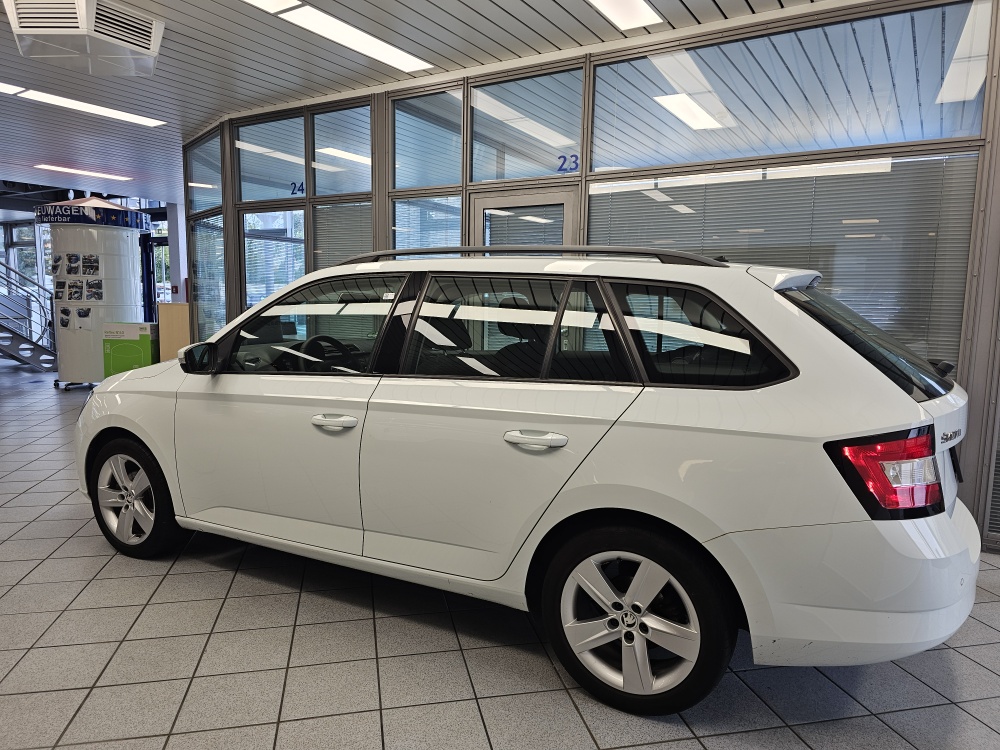 Skoda Fabia Combi  bei Hoffmann Automobile in Wolfsburg kaufen und sofort mitnehmen - Bild 18