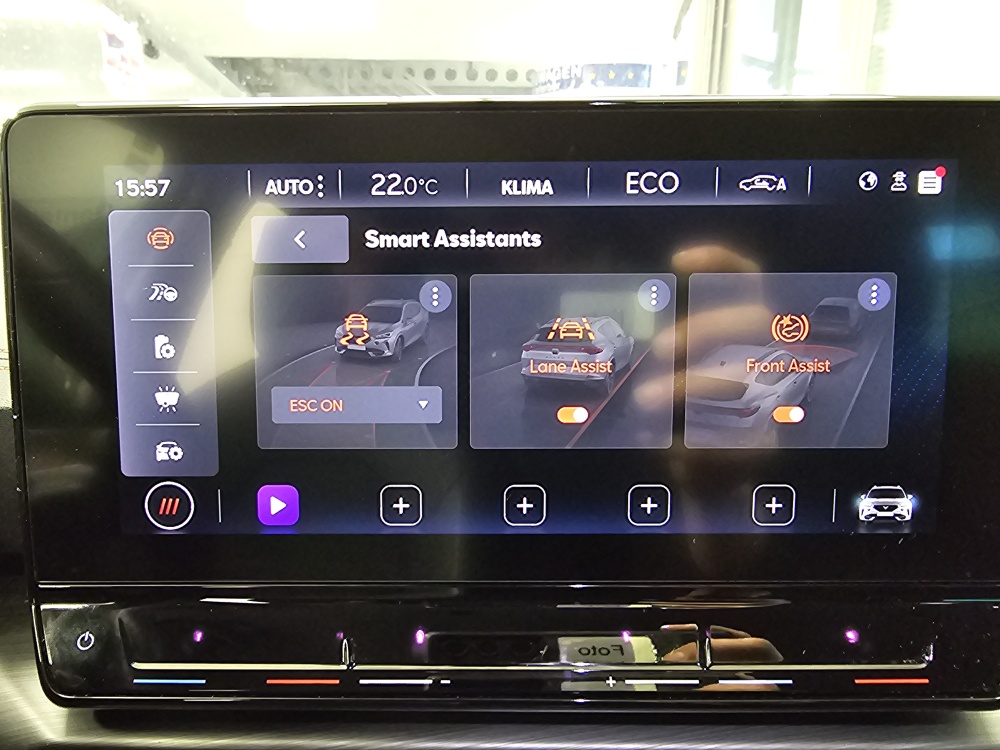 Cupra Formentor  bei Hoffmann Automobile in Wolfsburg kaufen und sofort mitnehmen - Bild 12