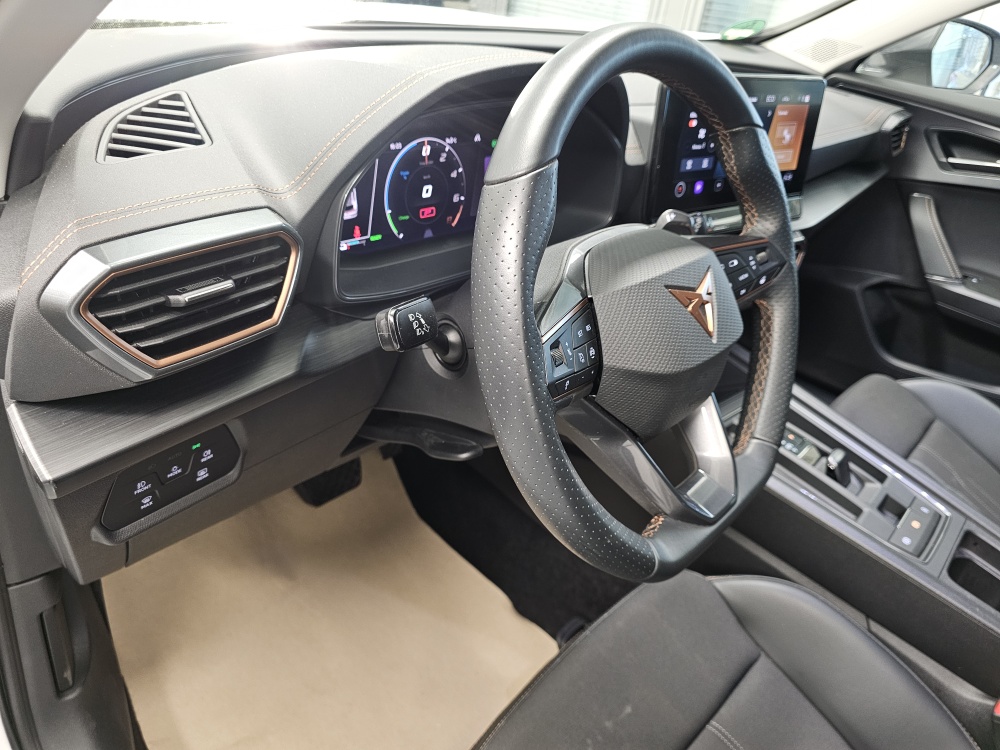 Cupra Formentor  bei Hoffmann Automobile in Wolfsburg kaufen und sofort mitnehmen - Bild 25