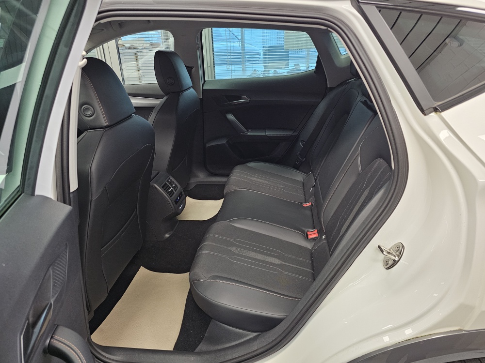 Cupra Formentor  bei Hoffmann Automobile in Wolfsburg kaufen und sofort mitnehmen - Bild 4