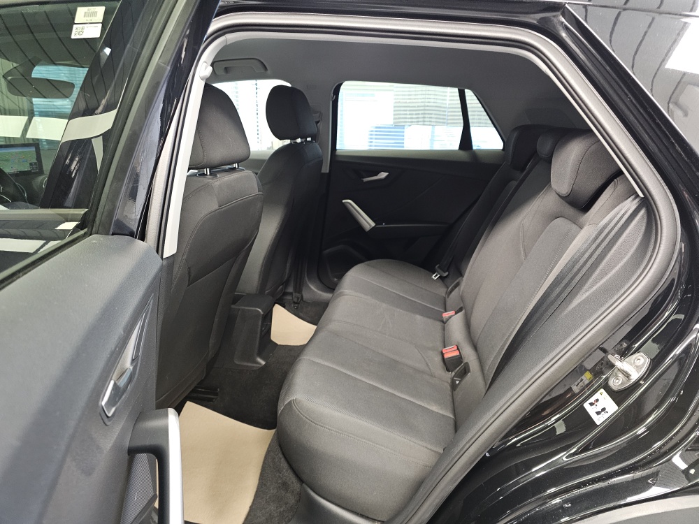 Audi Q2  bei Hoffmann Automobile in Wolfsburg kaufen und sofort mitnehmen - Bild 5