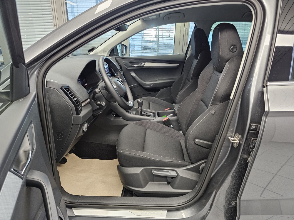 Skoda Karoq  bei Hoffmann Automobile in Wolfsburg kaufen und sofort mitnehmen - Bild 20