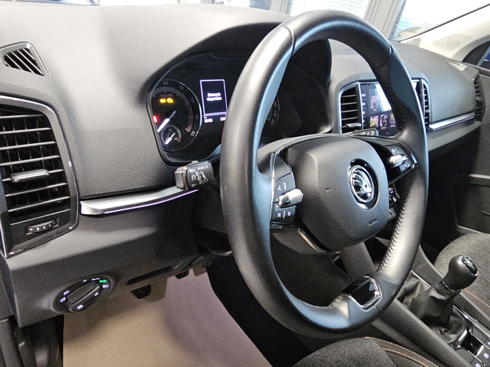 Skoda Karoq  bei Hoffmann Automobile in Wolfsburg kaufen und sofort mitnehmen - Bild 22