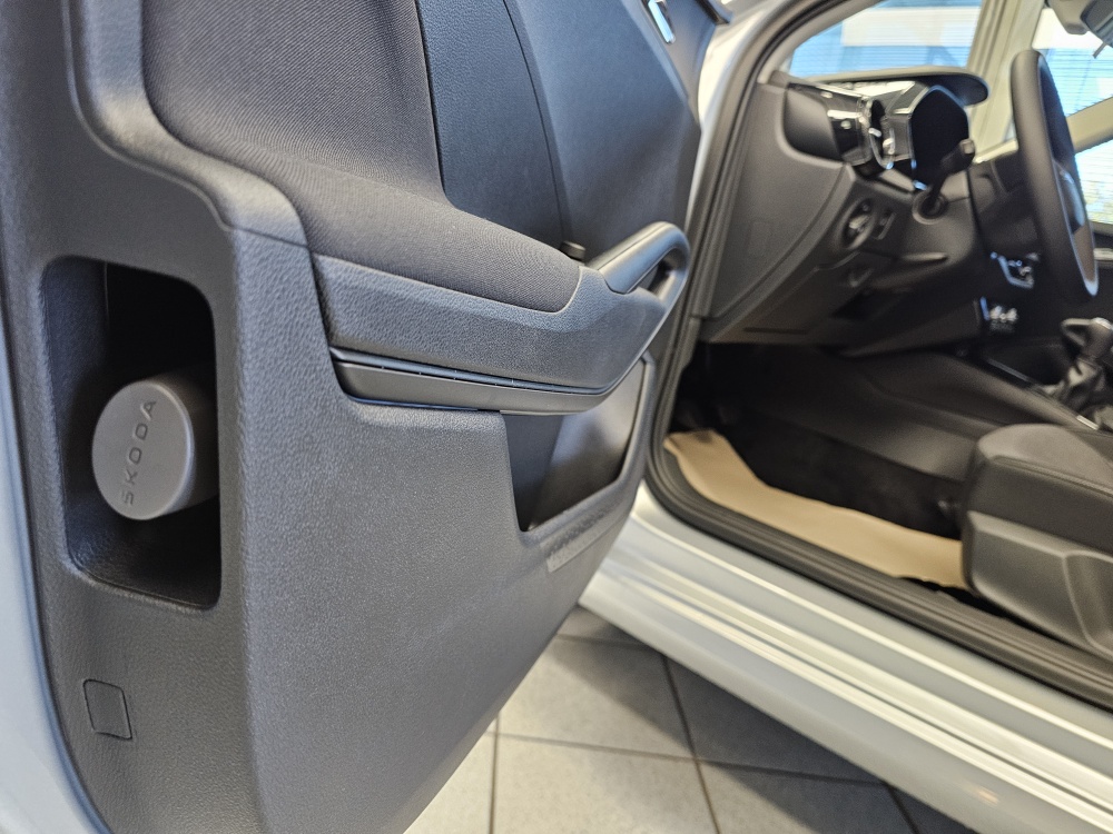 Skoda Fabia  bei Hoffmann Automobile in Wolfsburg kaufen und sofort mitnehmen - Bild 22