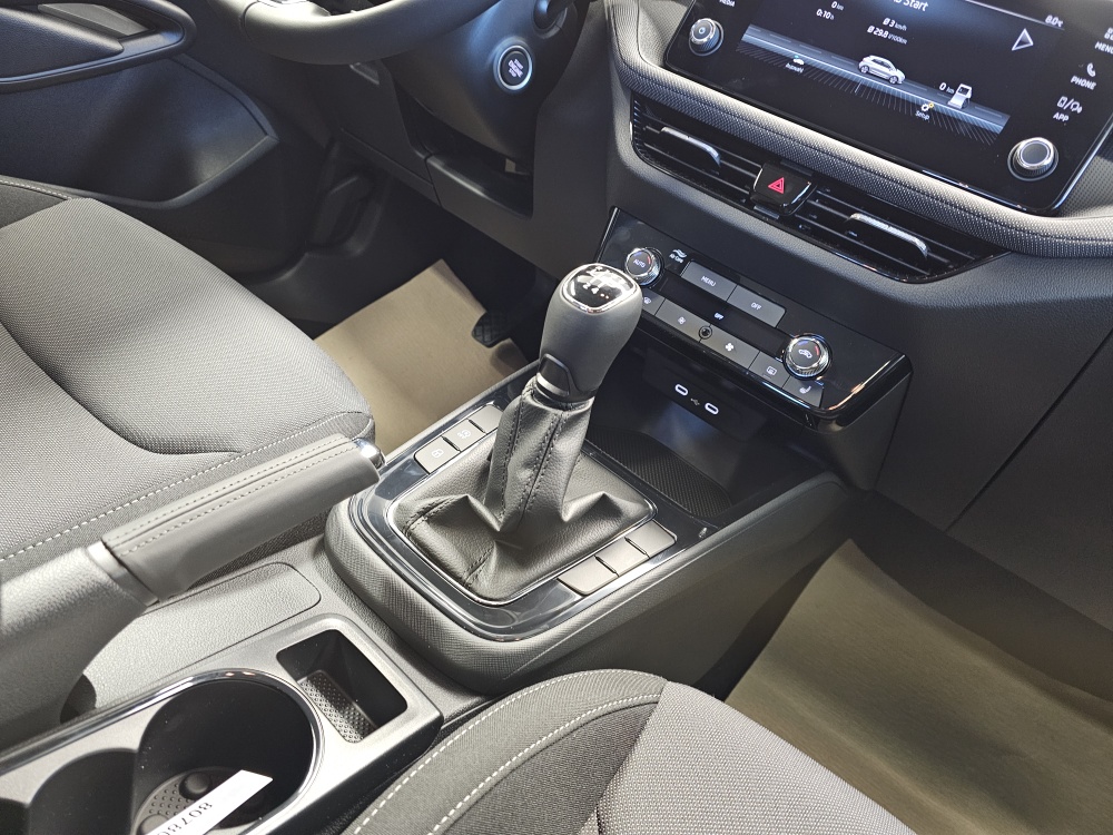 Skoda Fabia  bei Hoffmann Automobile in Wolfsburg kaufen und sofort mitnehmen - Bild 6