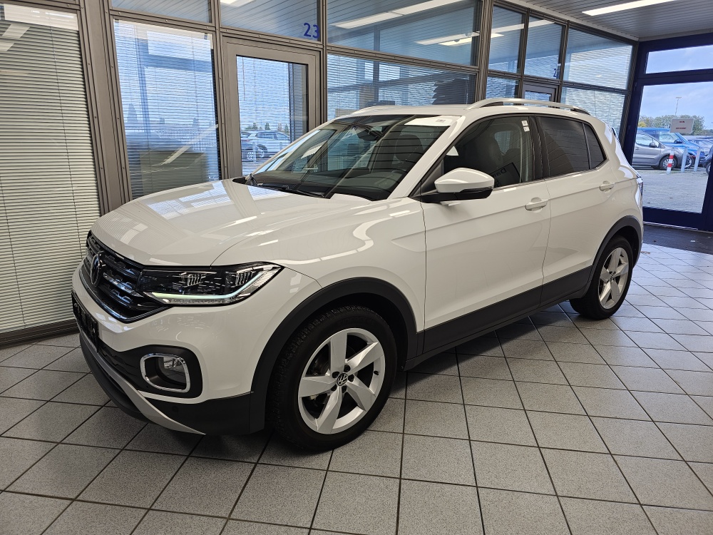 VW T-Cross Style für nur 19.800,- € bei Hoffmann Automobile in Wolfsburg kaufen und sofort mitnehmen