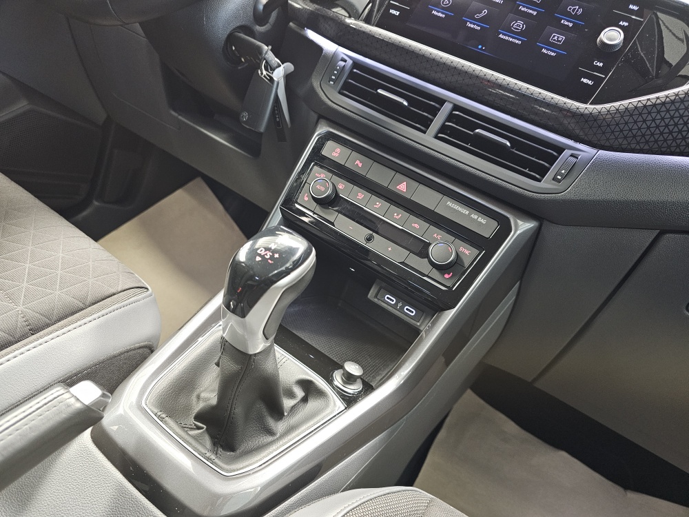 VW T-Cross  bei Hoffmann Automobile in Wolfsburg kaufen und sofort mitnehmen - Bild 7