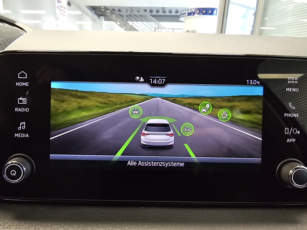 Skoda Fabia  bei Hoffmann Automobile in Wolfsburg kaufen und sofort mitnehmen - Bild 13