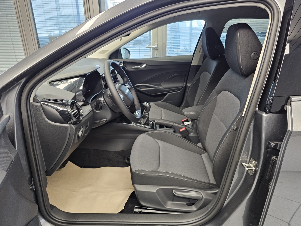 Skoda Fabia  bei Hoffmann Automobile in Wolfsburg kaufen und sofort mitnehmen - Bild 20