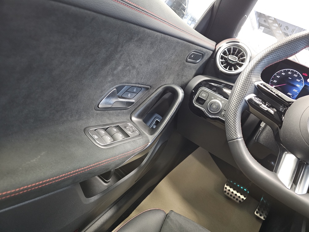 Mercedes-Benz CLA 220  bei Hoffmann Automobile in Wolfsburg kaufen und sofort mitnehmen - Bild 35