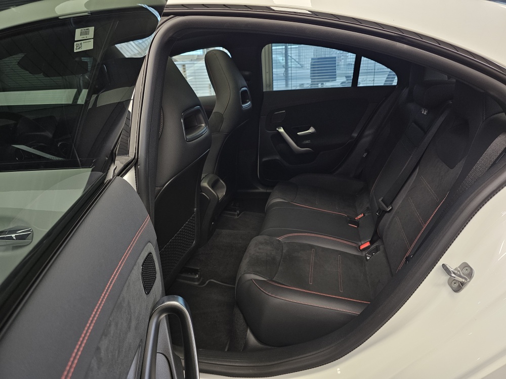 Mercedes-Benz CLA 220  bei Hoffmann Automobile in Wolfsburg kaufen und sofort mitnehmen - Bild 4