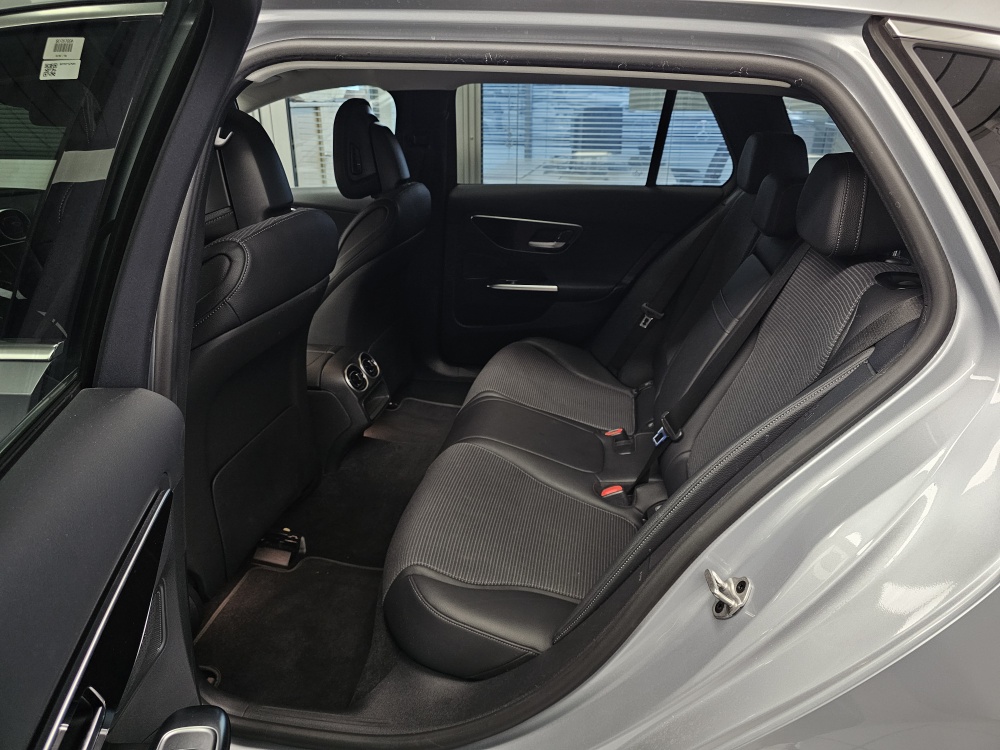 Mercedes-Benz C 220 T  bei Hoffmann Automobile in Wolfsburg kaufen und sofort mitnehmen - Bild 7