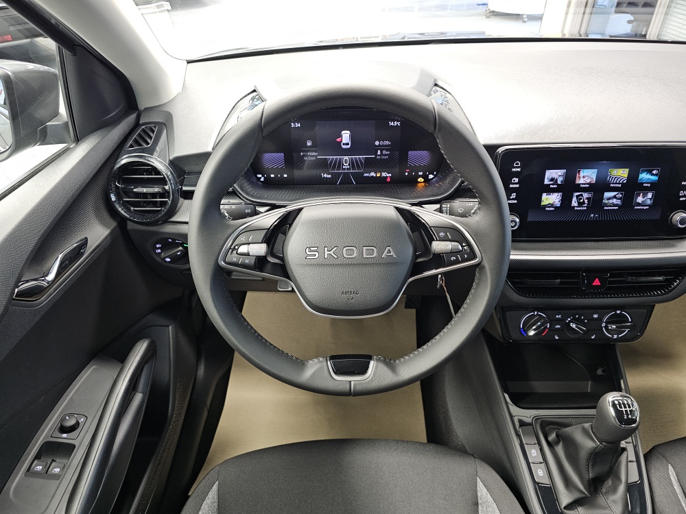 Skoda Fabia  bei Hoffmann Automobile in Wolfsburg kaufen und sofort mitnehmen - Bild 18