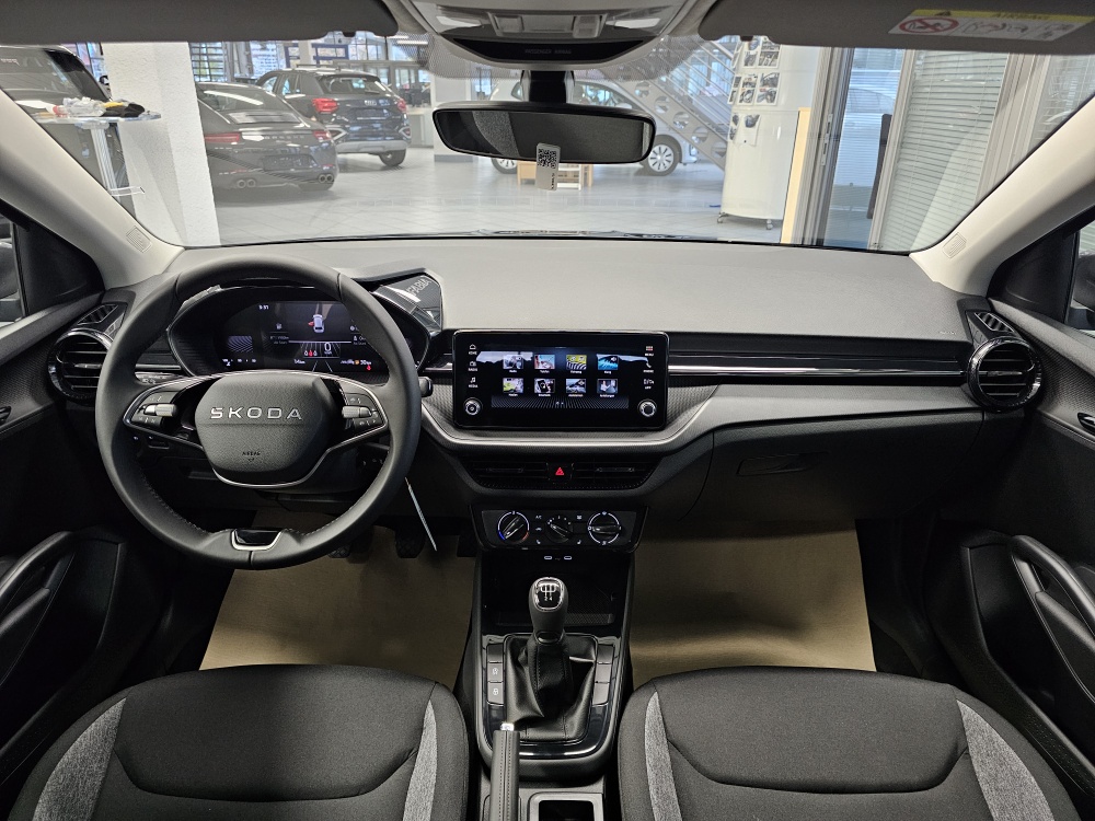 Skoda Fabia  bei Hoffmann Automobile in Wolfsburg kaufen und sofort mitnehmen - Bild 5