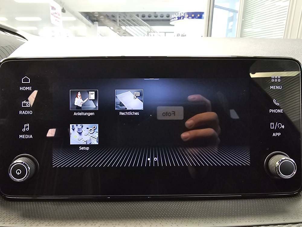 Skoda Fabia  bei Hoffmann Automobile in Wolfsburg kaufen und sofort mitnehmen - Bild 10