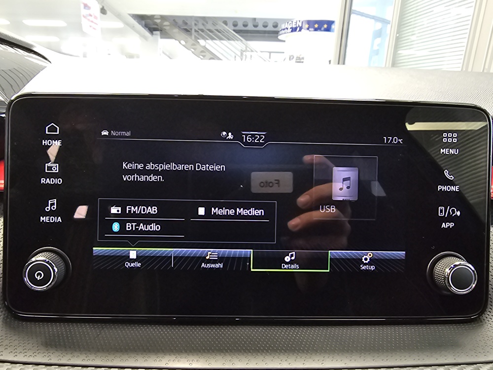 Skoda Fabia  bei Hoffmann Automobile in Wolfsburg kaufen und sofort mitnehmen - Bild 13