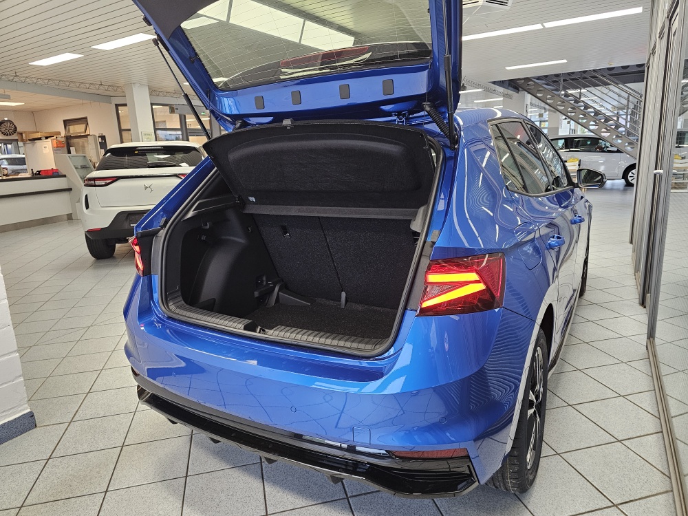 Skoda Fabia  bei Hoffmann Automobile in Wolfsburg kaufen und sofort mitnehmen - Bild 2