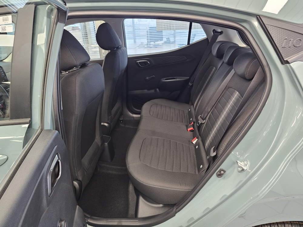 Hyundai i10  bei Hoffmann Automobile in Wolfsburg kaufen und sofort mitnehmen - Bild 4