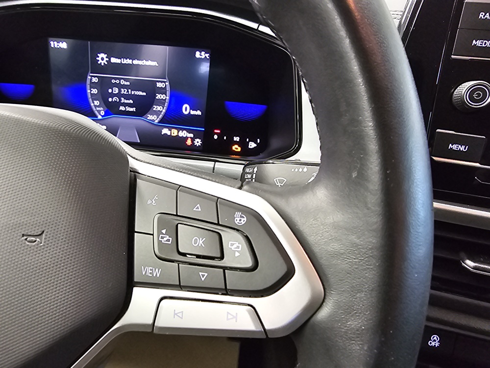 VW T-Roc  bei Hoffmann Automobile in Wolfsburg kaufen und sofort mitnehmen - Bild 18